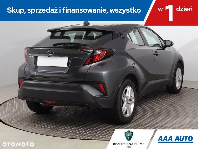 Toyota C-HR - 6