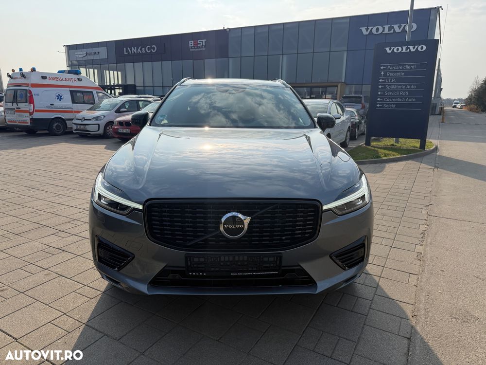 Volvo XC 60 T6 AWD AT PHEV Plus Dark - 17
