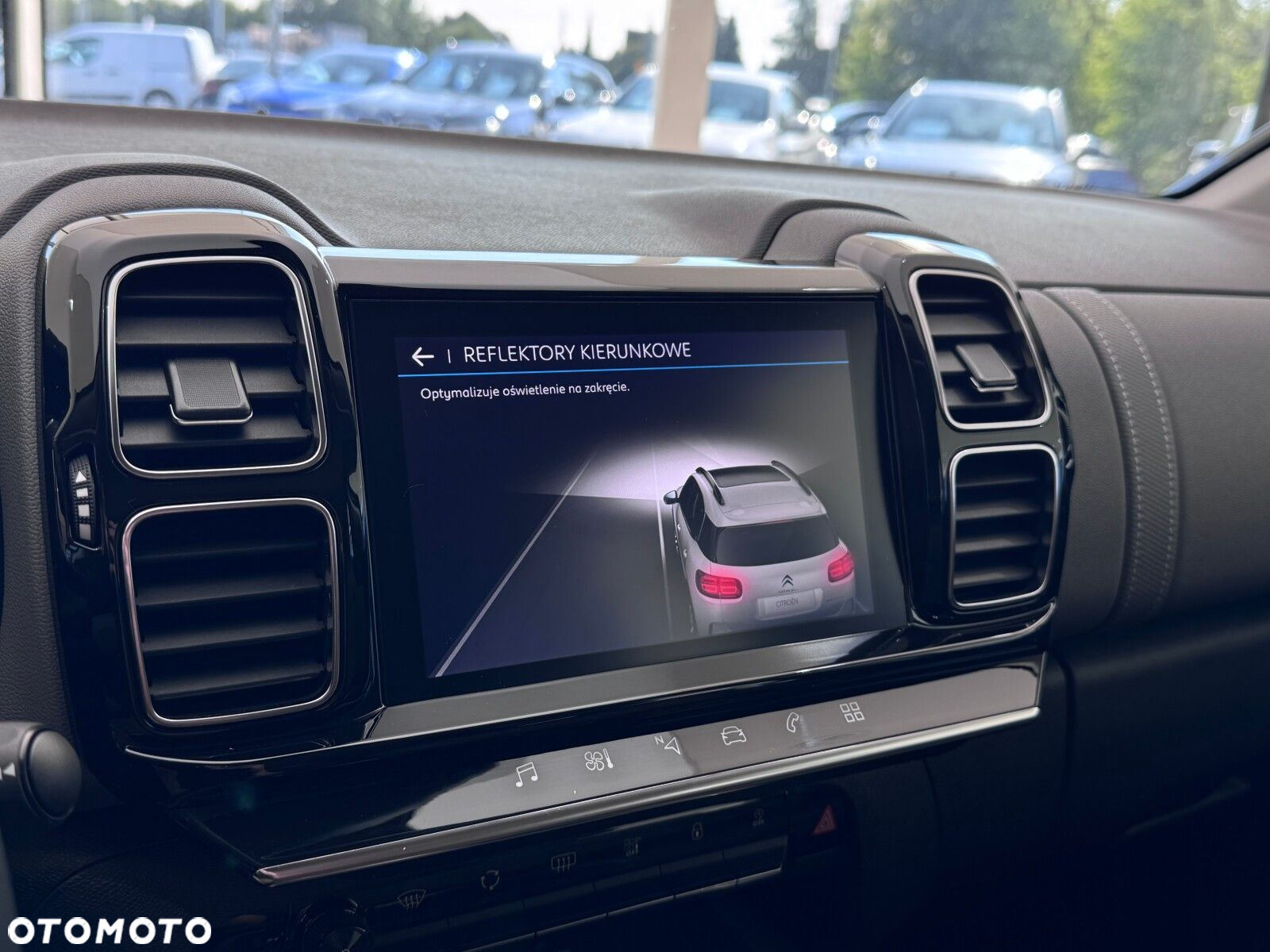 Citroën C5 Aircross 1.2 PureTech Live EAT8 - 33