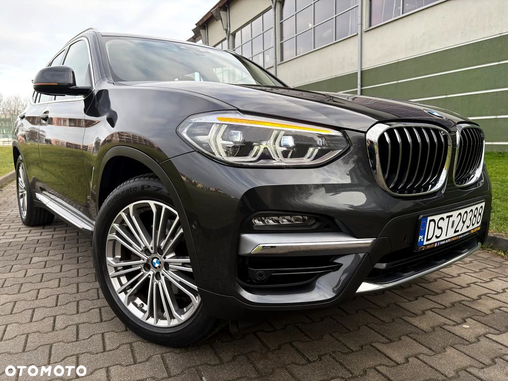 BMW X3 xDrive20d Luxury Line - 15