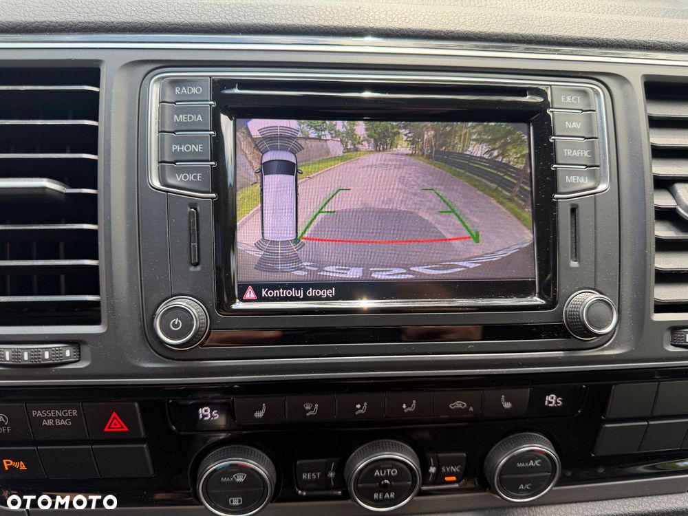 Volkswagen Multivan 2.0 BiTDI L1 Highline DSG - 19