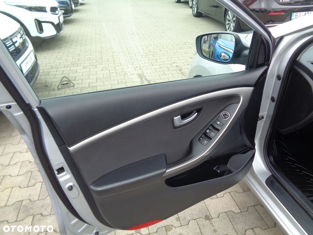 Hyundai i30 1.4 Comfort - 9
