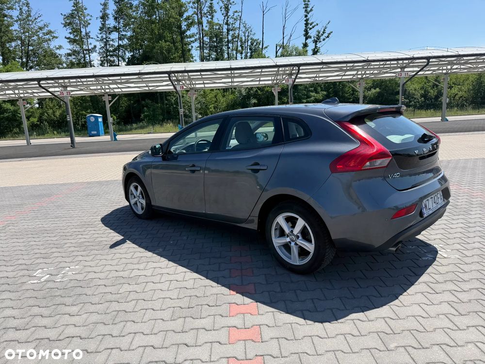 Volvo V40 - 4
