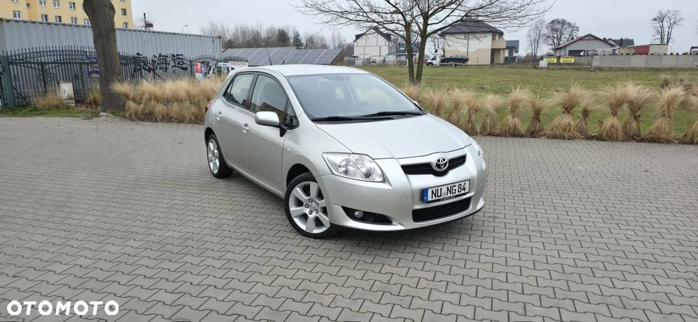 Toyota Auris 1.6 VVT-i Multimode Sol - 1