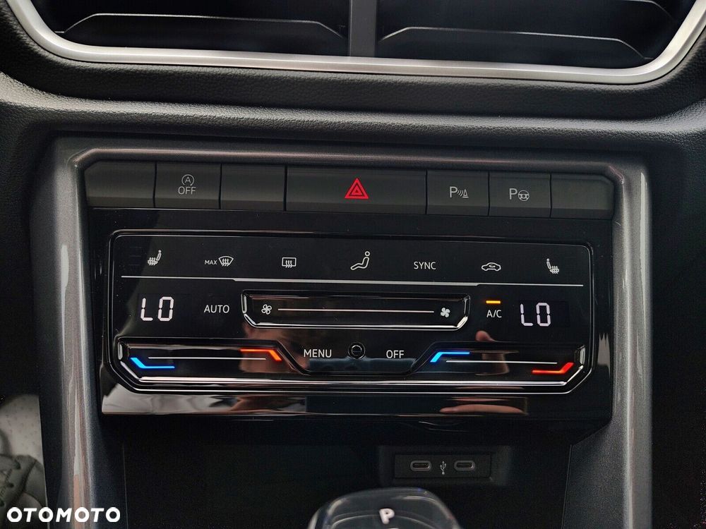 Volkswagen T-Roc 1.5 TSI Final Edition DSG - 17