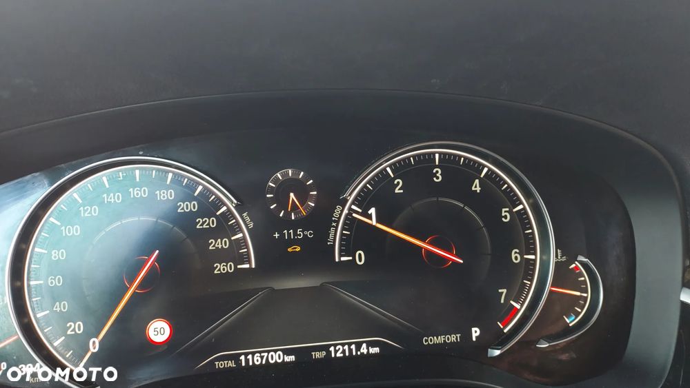 BMW Seria 5 530i GPF Sport Line sport - 18