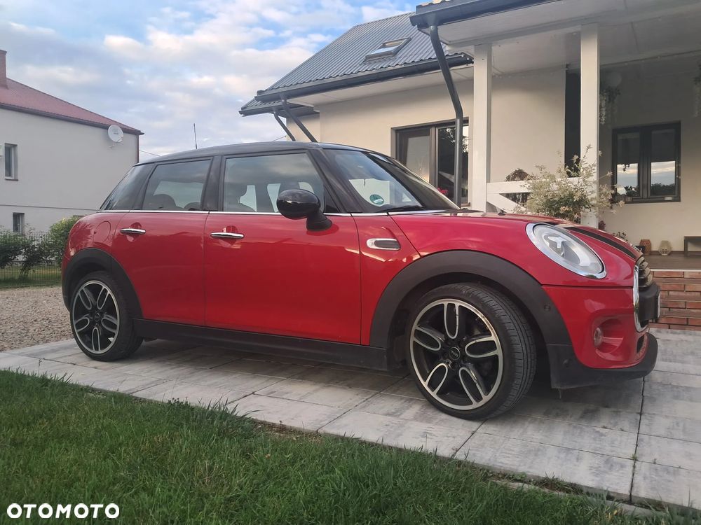 MINI Cooper Standard - 13