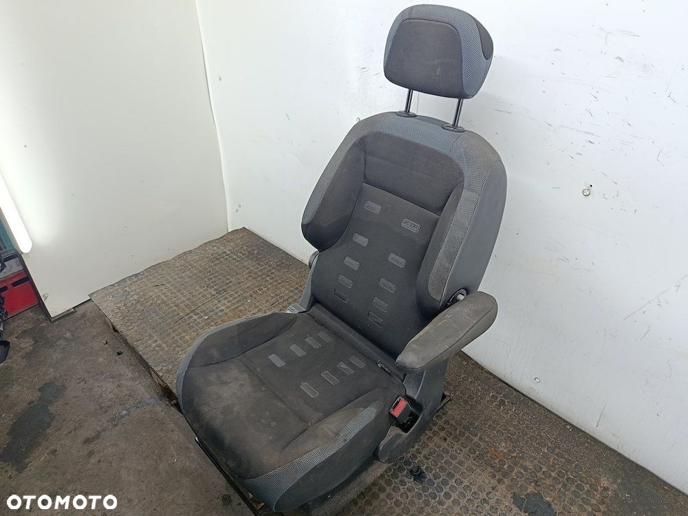FOTEL PRAWY PASAŻERA CITROEN BERLINGO II - 5