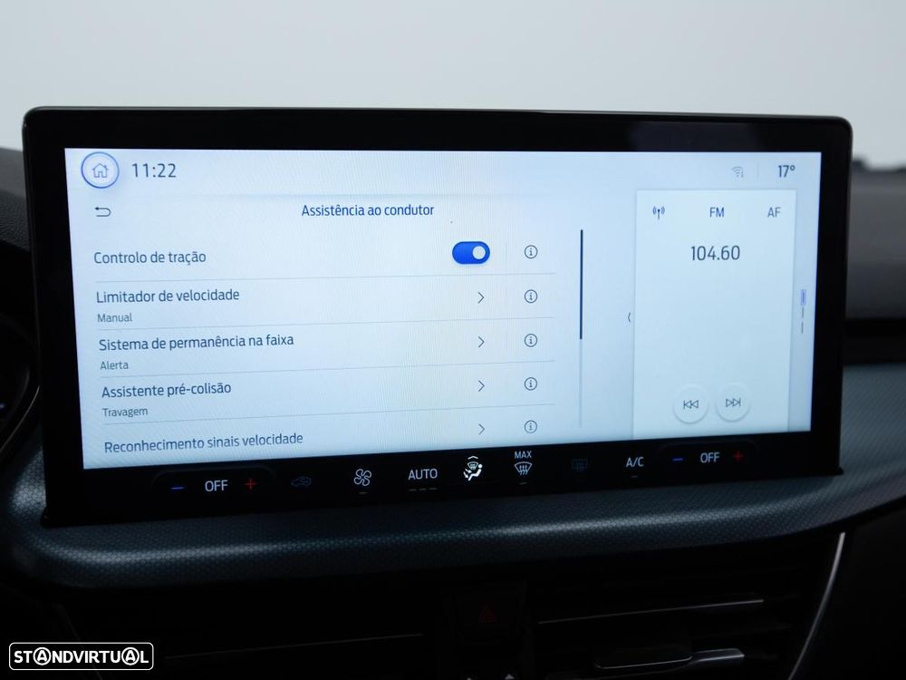 Ford Focus SW 1.5 TDCi EcoBlue Active - 23