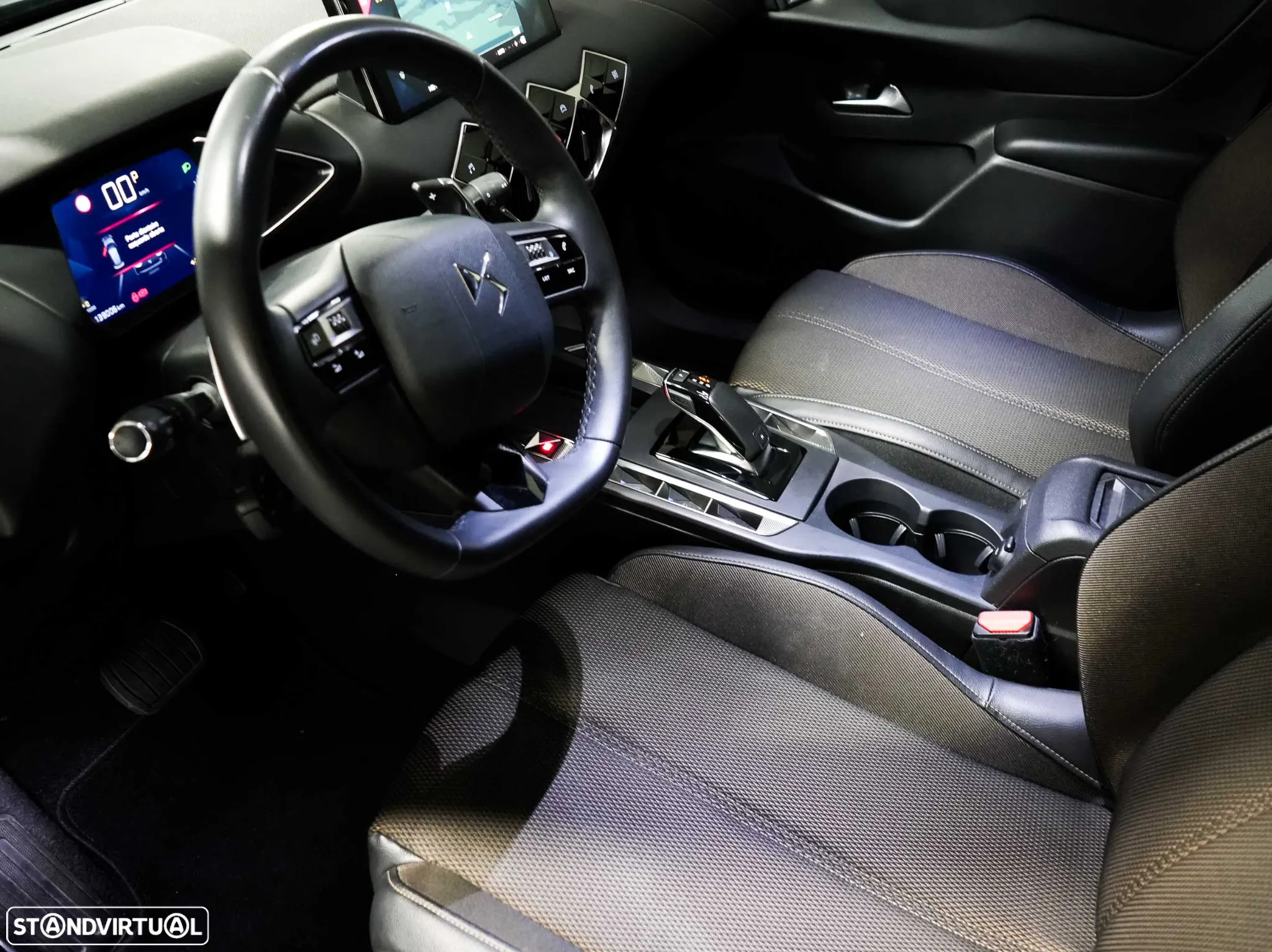DS DS3 Crossback 1.5 BlueHDi Business EAT8 - 48