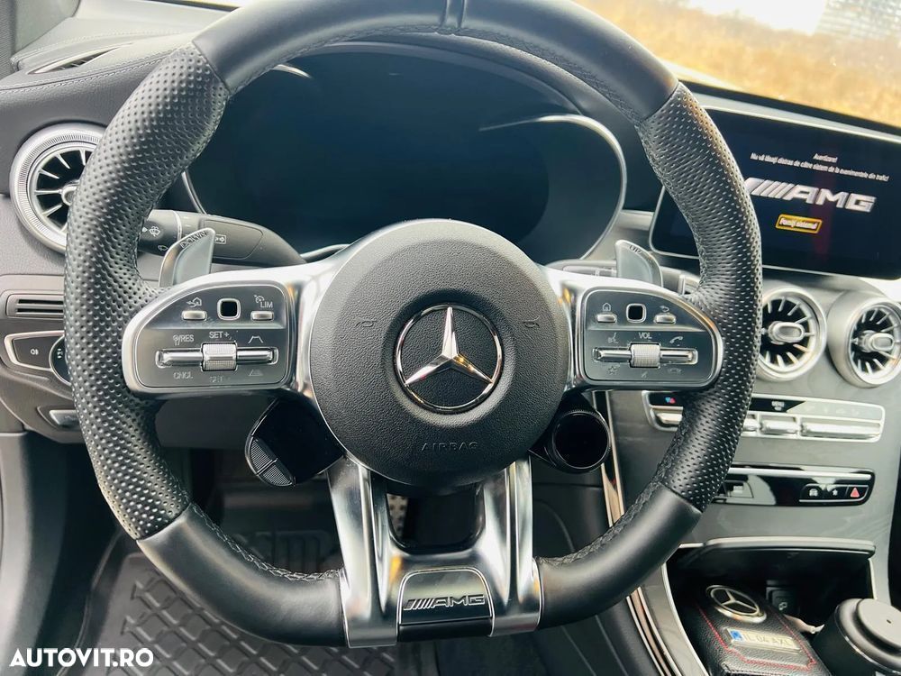 Mercedes-Benz GLC - 12