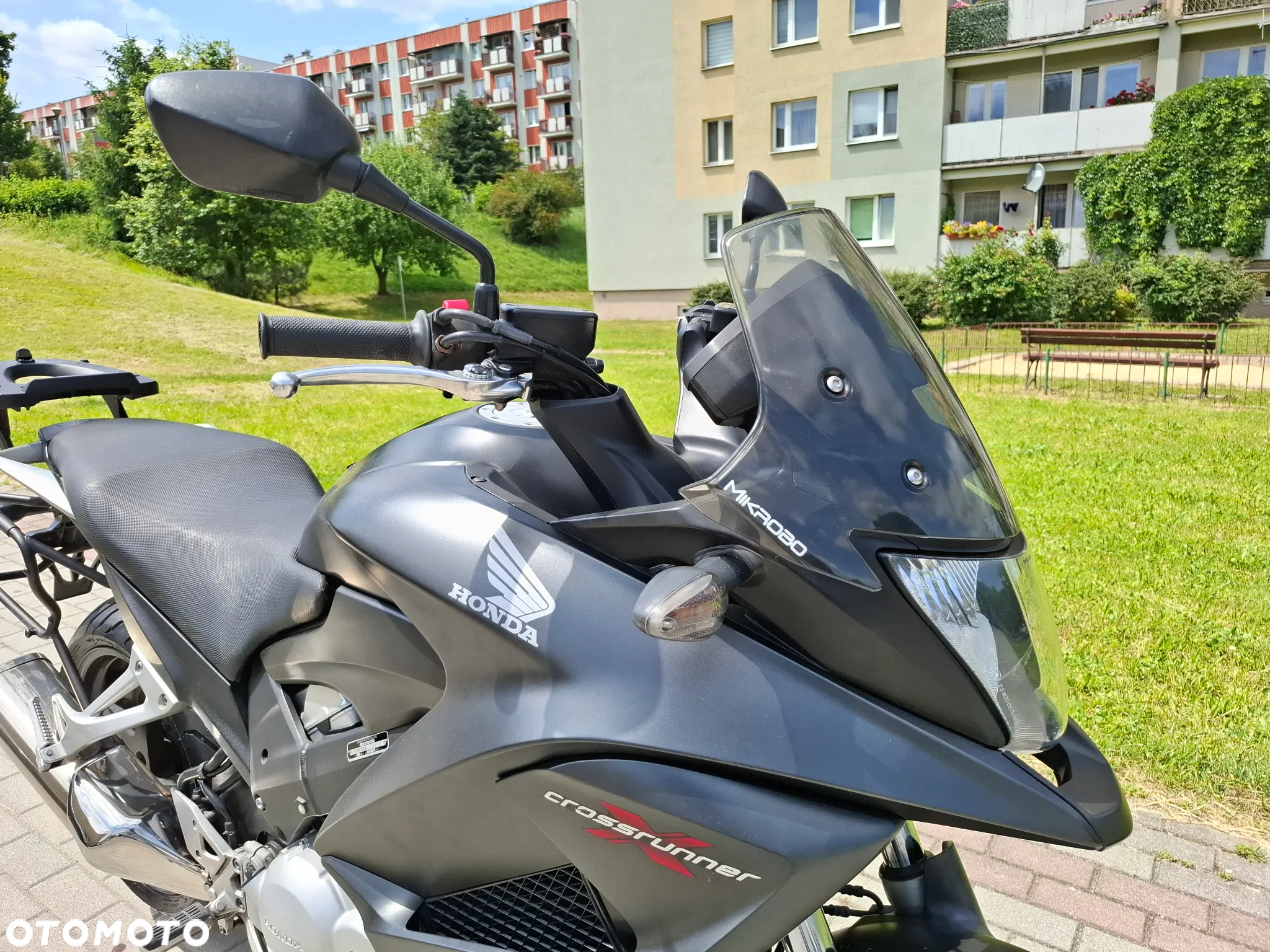 Honda VFR - 14