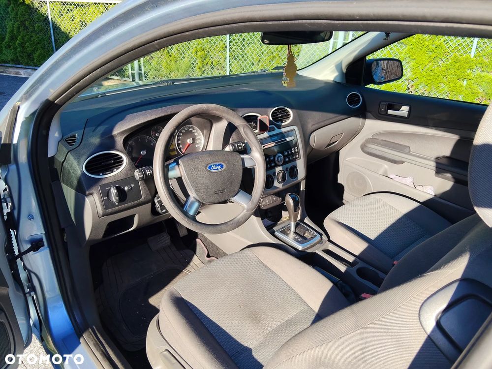 Ford Focus 1.6 16V Trend - 6