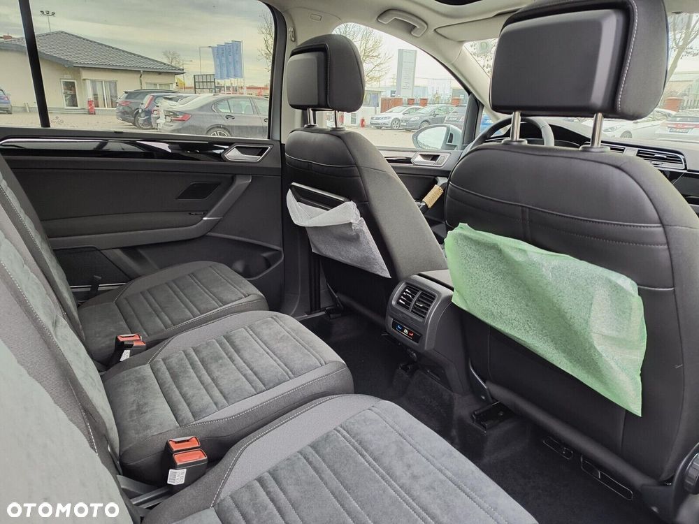 Volkswagen Touran 1.5 TSI EVO Highline DSG - 23