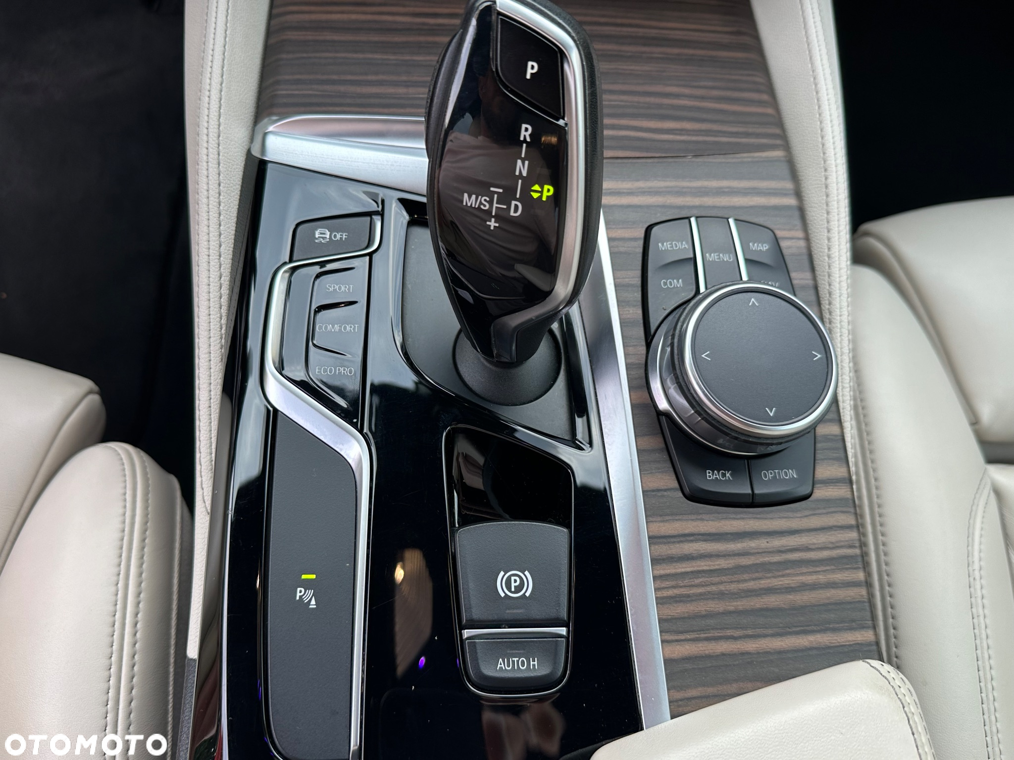 BMW Seria 5 520d xDrive M Sport sport - 22