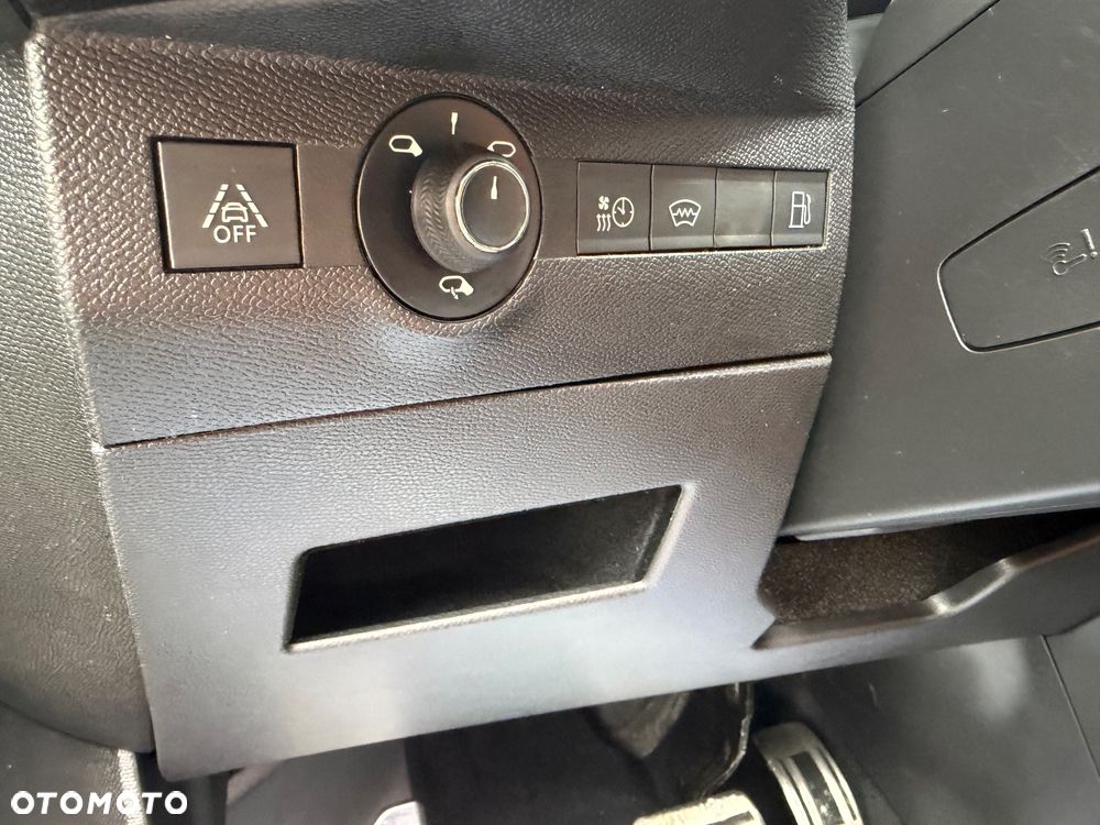 DS Automobiles DS 7 Crossback - 17