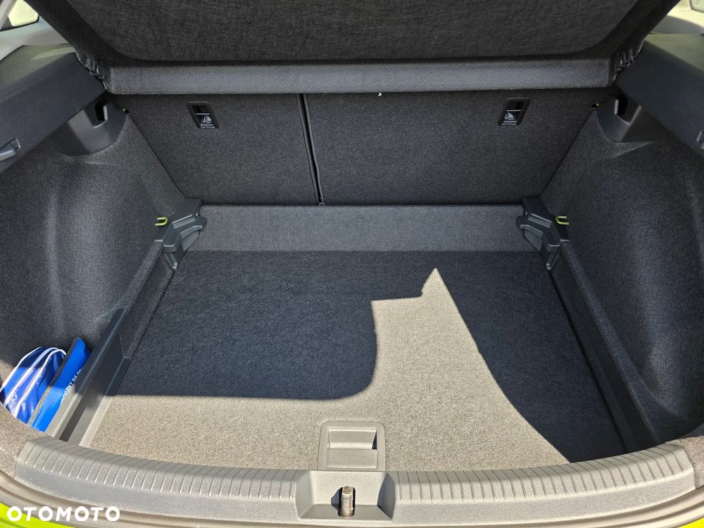 Volkswagen Taigo 1.5 TSI ACT Style DSG - 20
