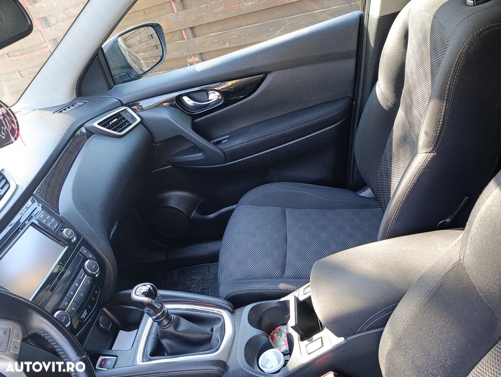 Nissan Qashqai 1.2 DIG-T Start/Stop N-Connecta - 9