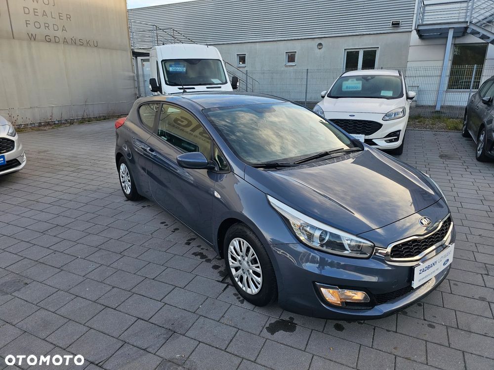 Kia Ceed 1.4 L - 4