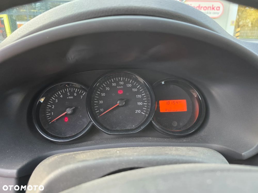 Dacia Sandero 1.2 16V Access EU6 - 3