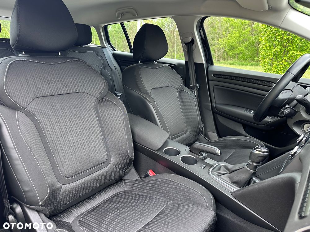 Renault Megane ENERGY TCe 100 LIFE - 22