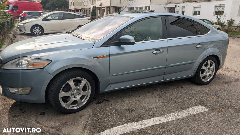 Ford Mondeo 2.0 TDCI Ghia - 5