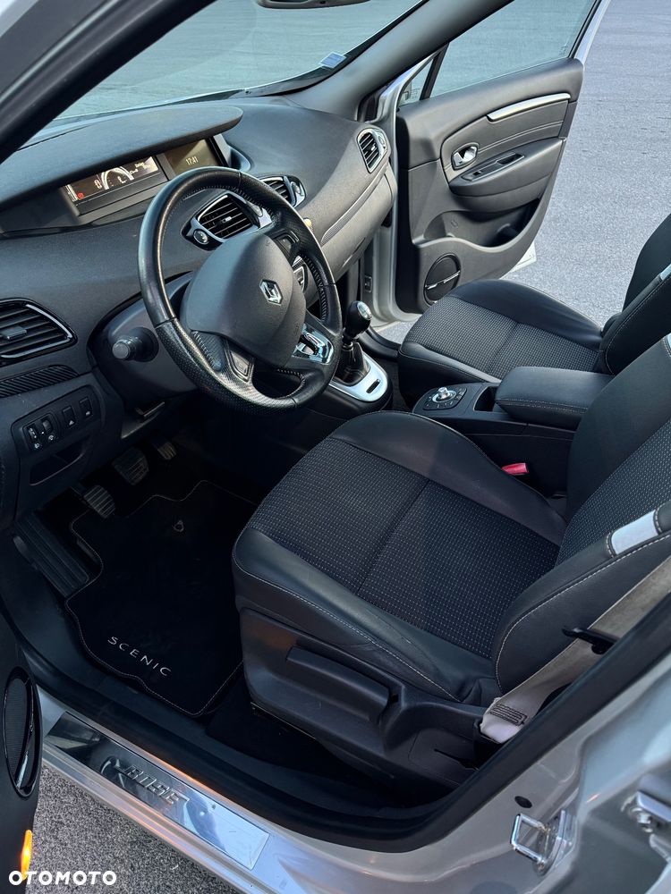 Renault Scenic 1.6 dCi Energy Bose Edition - 11