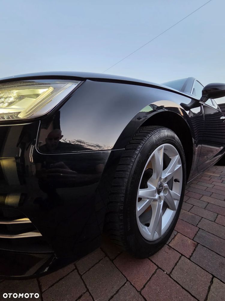 Audi A4 Avant 2.0 TDI Sport S tronic - 25