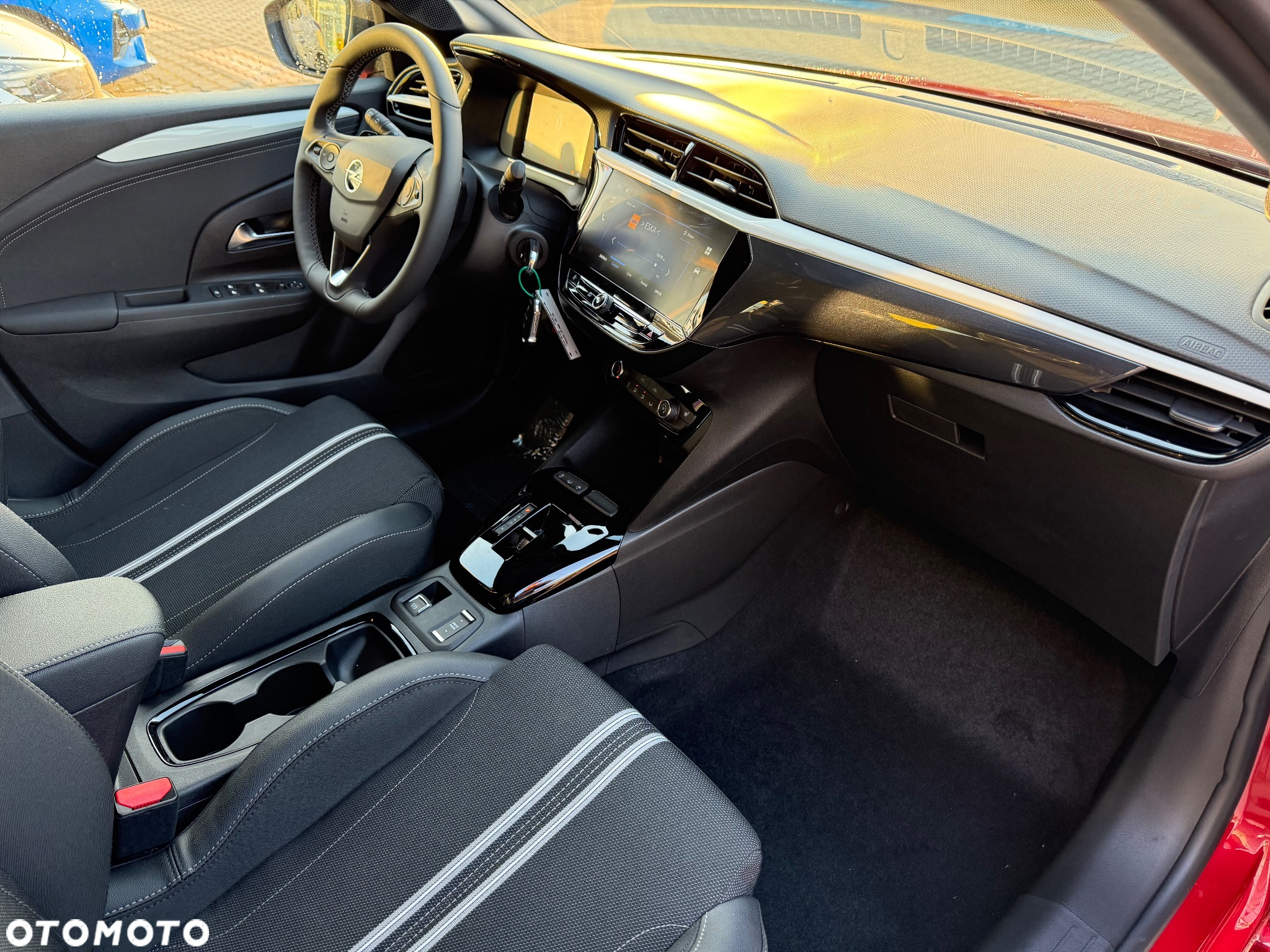 Opel Corsa 1.2 GS S&S - 10