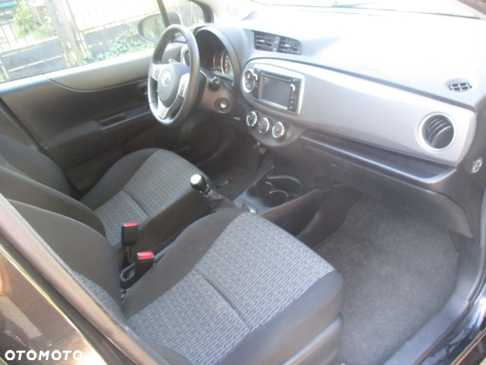 Toyota Yaris 1.33 Active - 10