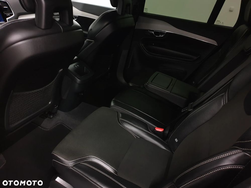 Volvo XC 90 D5 AWD R-Design - 39