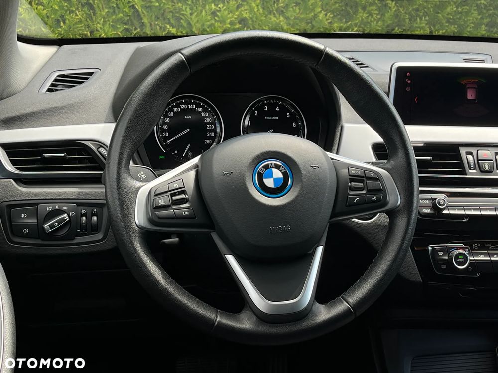 BMW X1 xDrive25e Advantage - 21