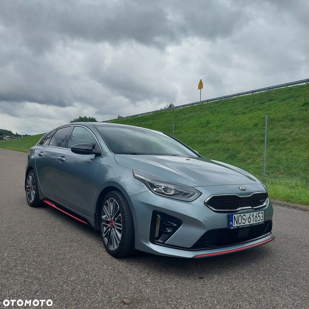 Kia ProCeed 1.6 T-GDI GT DCT - 13