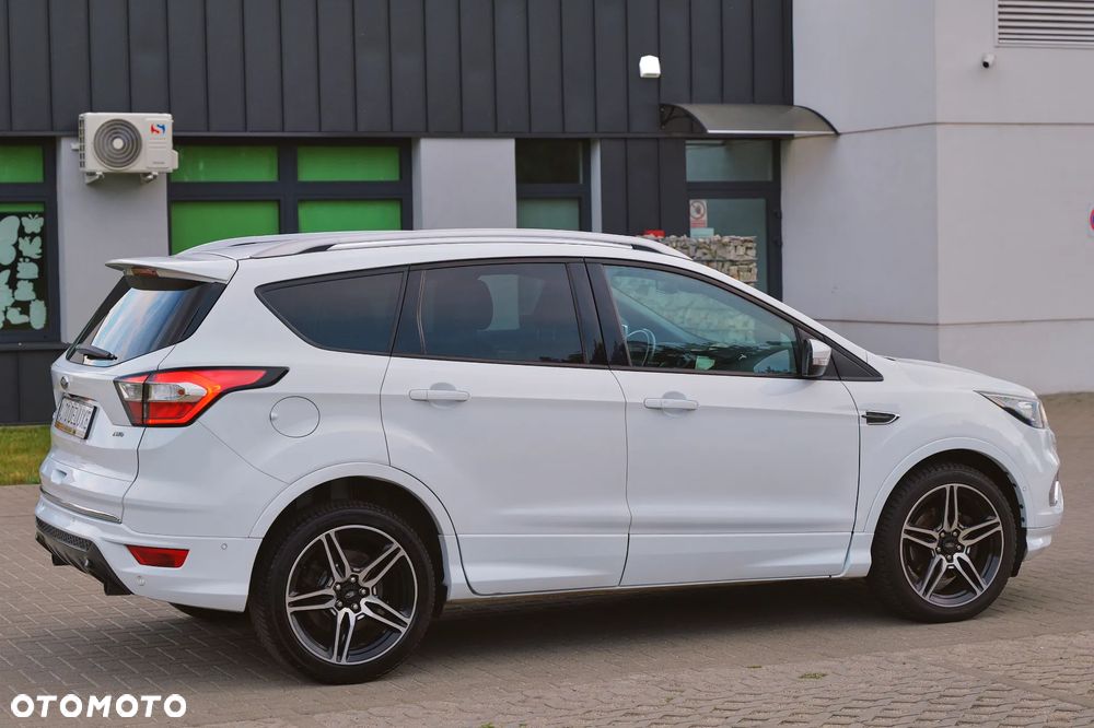 Ford Kuga 2.0 TDCi AWD ST-Line - 7