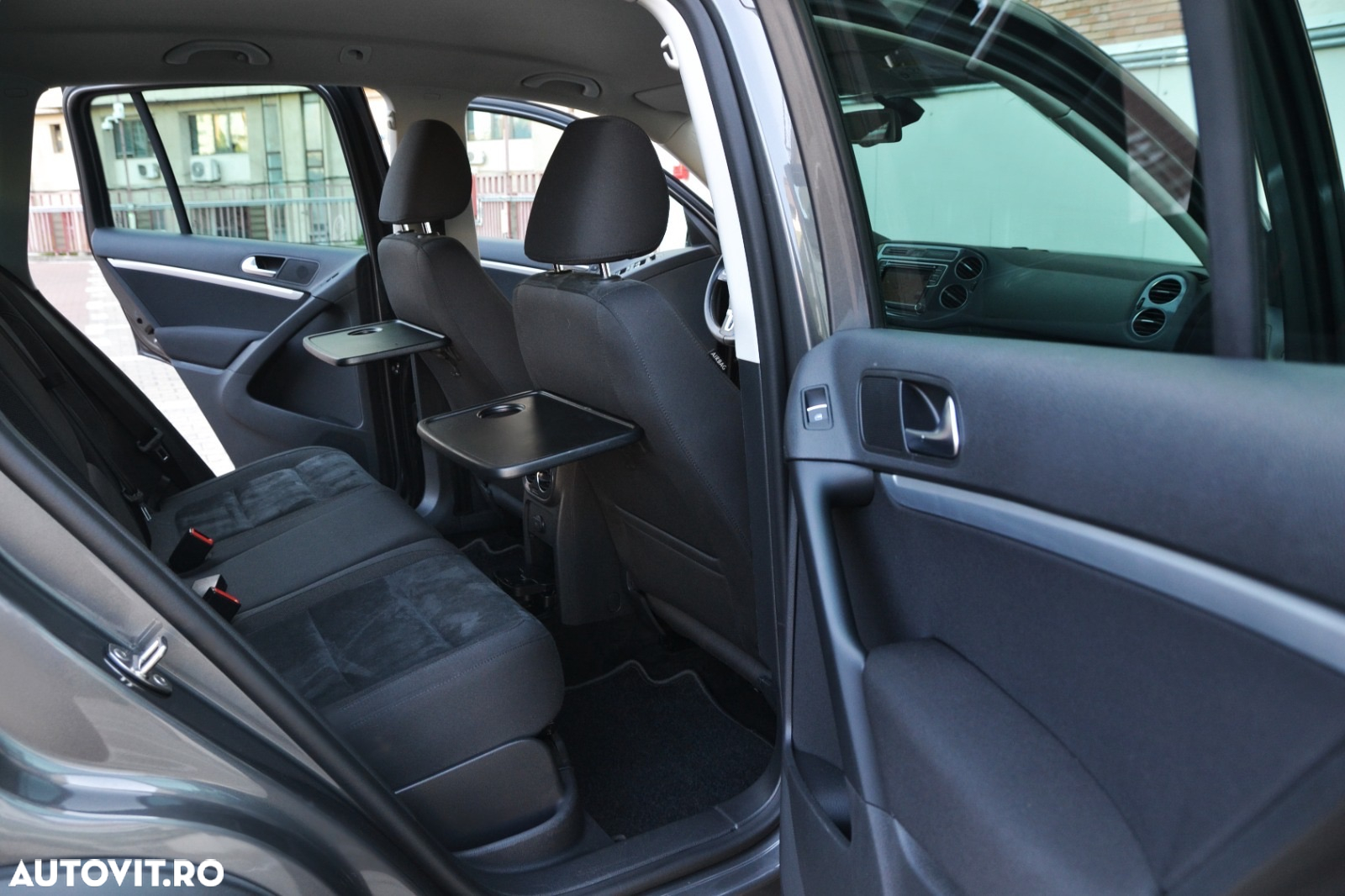 Volkswagen Tiguan 2.0 TDI SCR 4MOTION DSG R-Line - 18