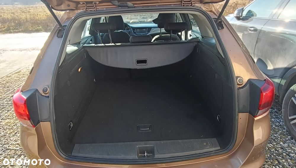 Opel Astra 1.6 CDTI Sport - 3