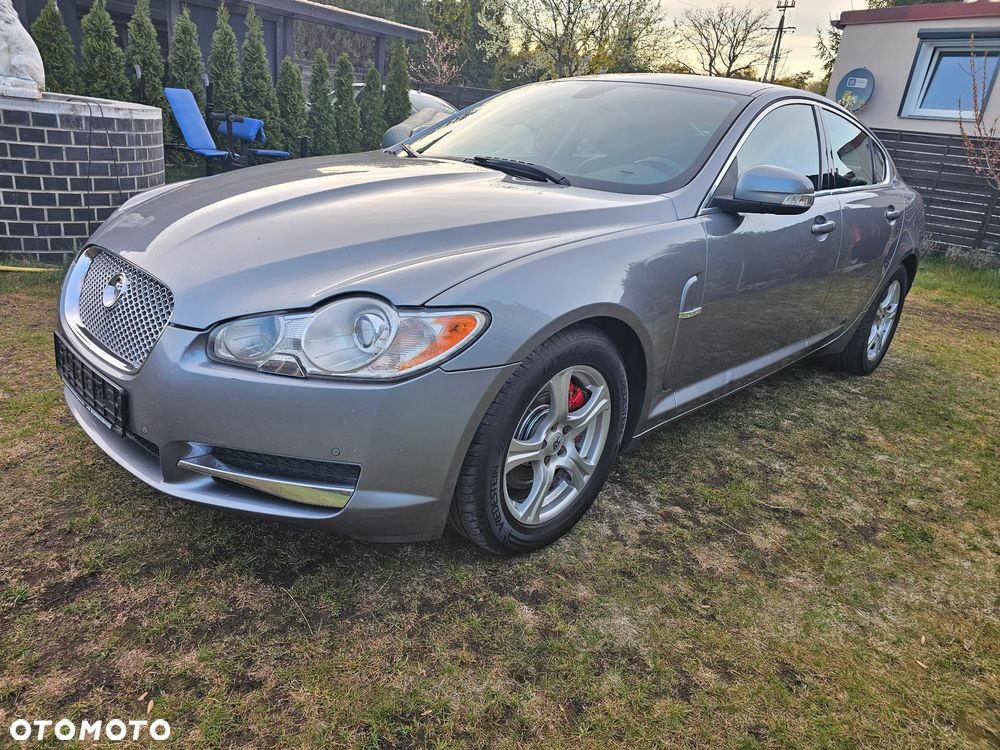 Jaguar XF 2.7 V6 Premium Luxury - 2