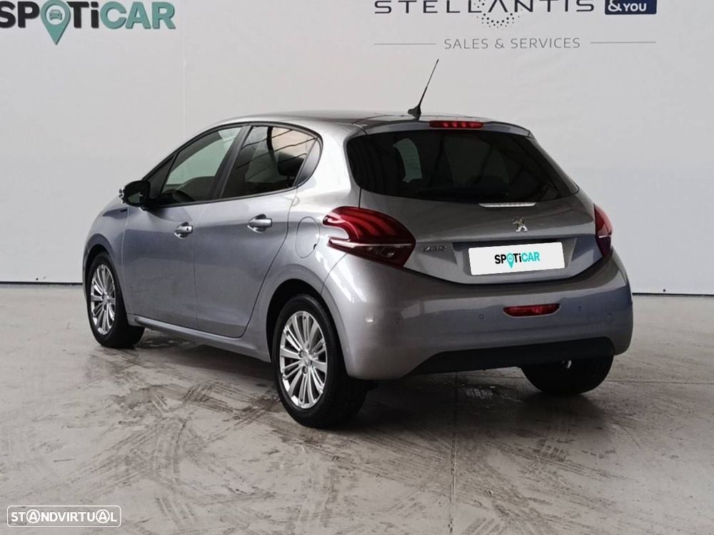 Peugeot 208 1.5 BlueHDi Signature - 5