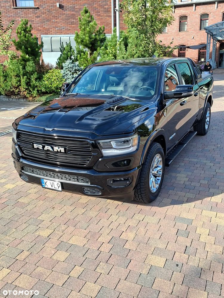 RAM 1500 Crew Cab Sport - 4