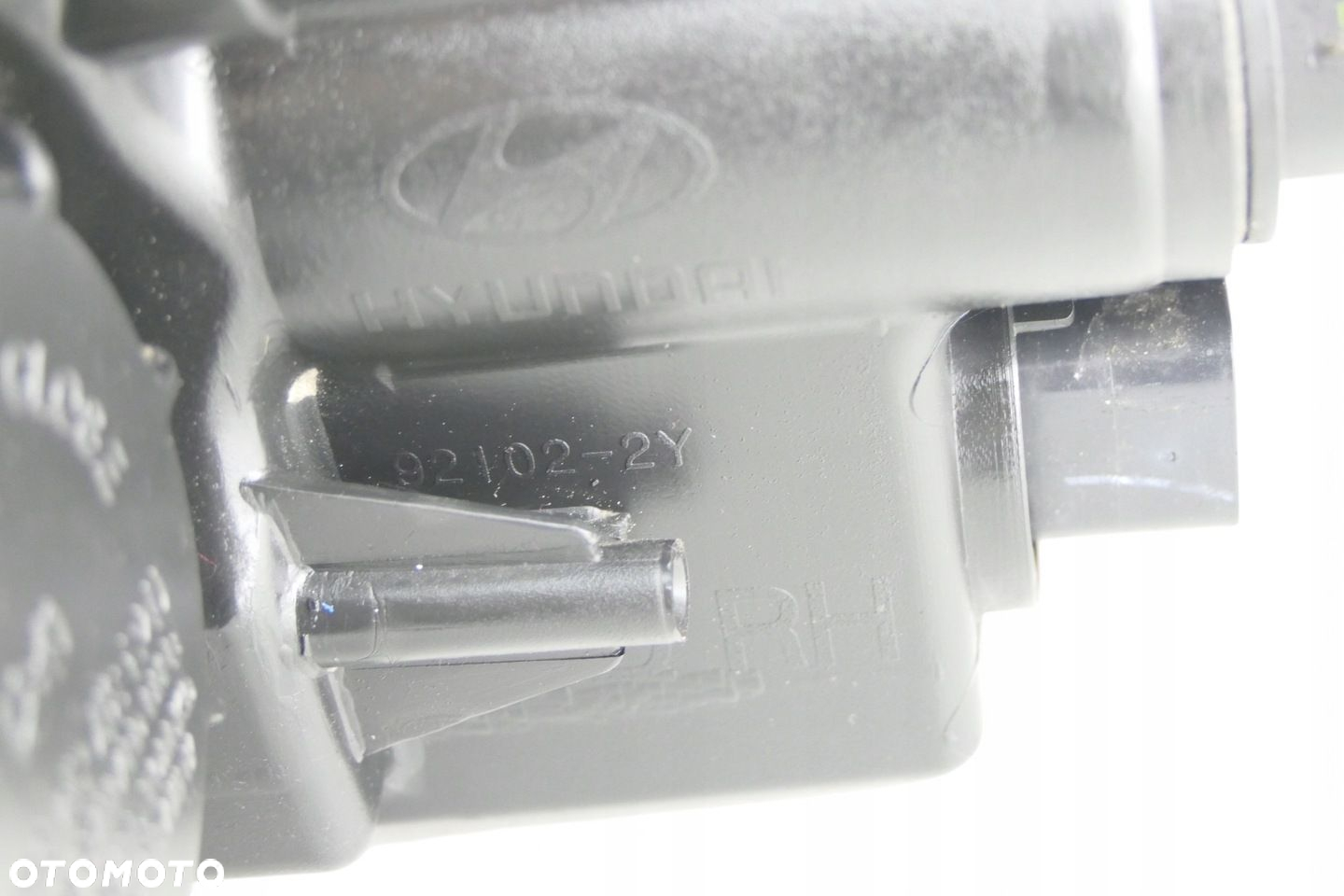 Lampa Prawy Przód HYUNDAI IX35 2012R 92102-2Y UK - 9