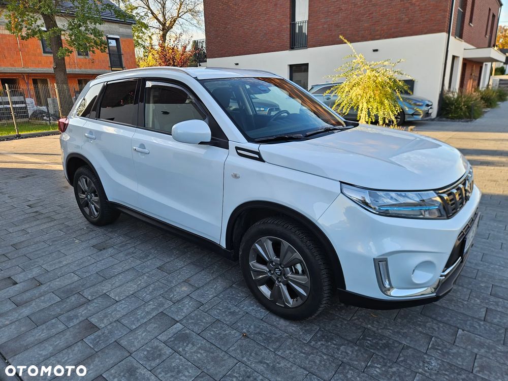 Suzuki Vitara 1.5 Dualjet Hybrid Allgrip AGS Comfort+ - 14