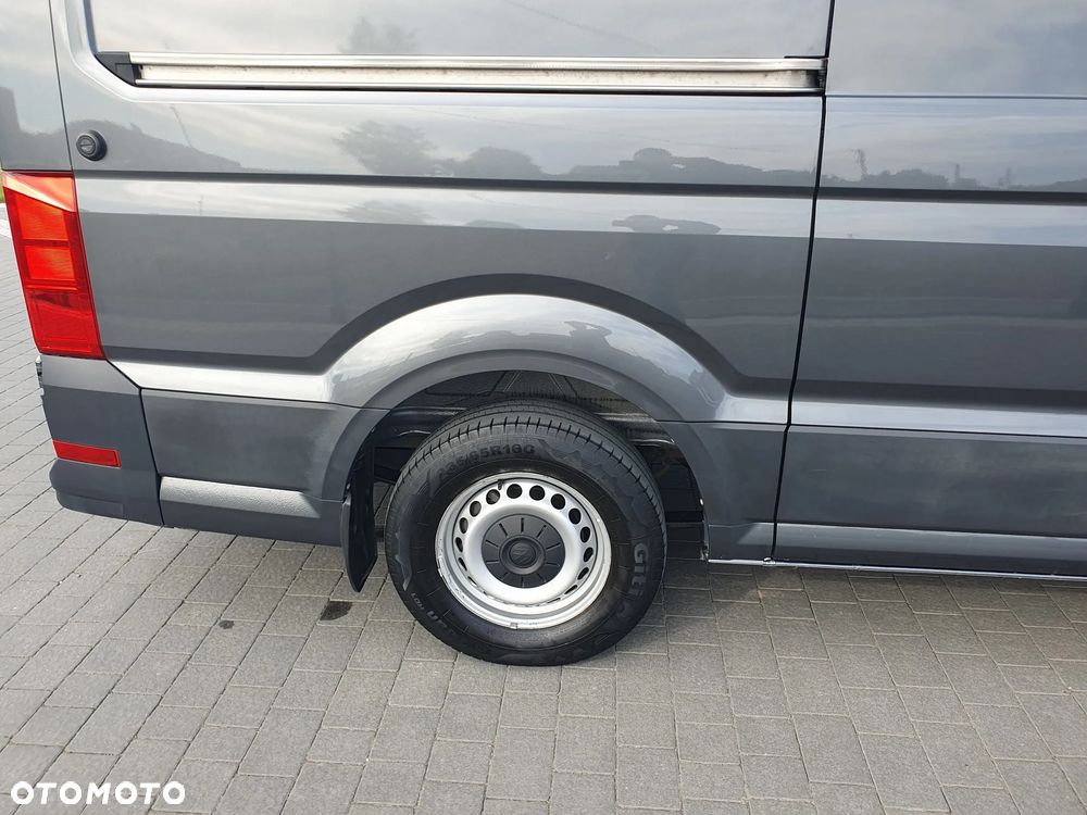 Volkswagen Crafter - 14
