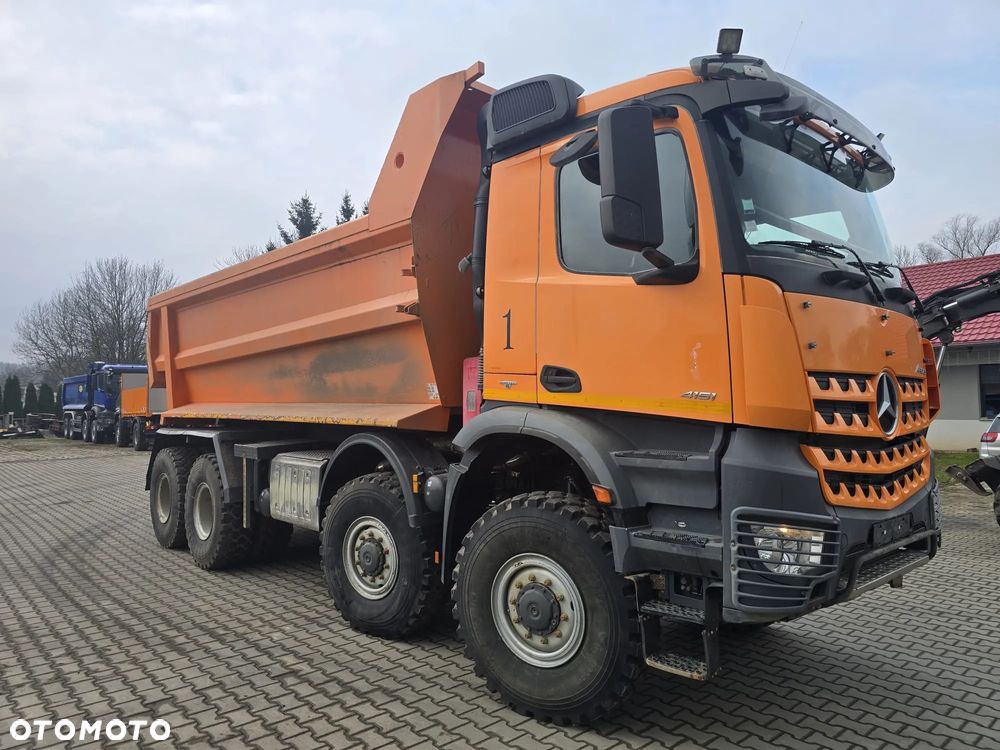 Mercedes-Benz AROCS 4151 - 8
