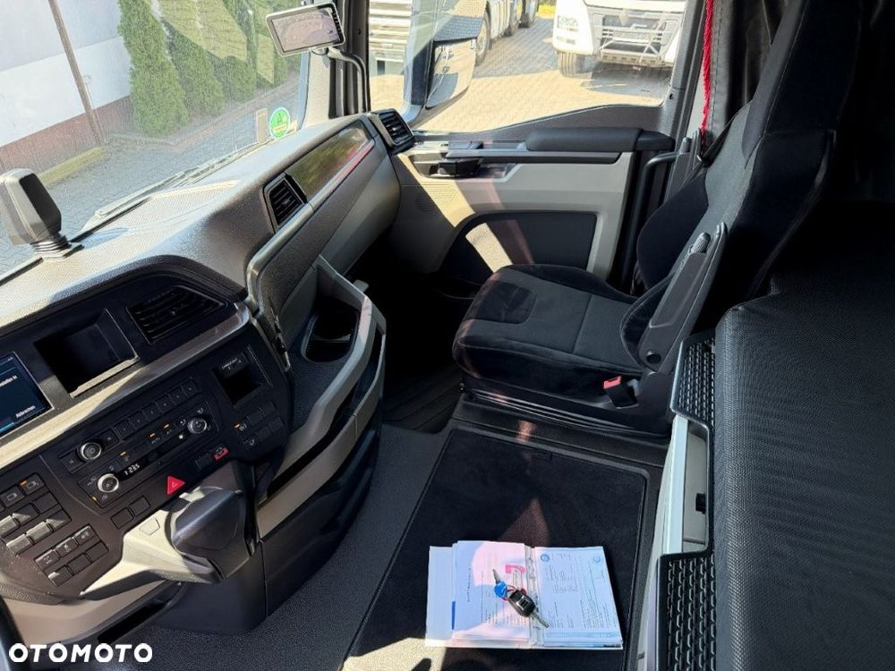 MAN TGX TG3 18.510 ACC GX ADR AT/EXII/EXIII/FL KOMPRESOR DO WYDMUCHU RETARDER KLIMA POSTOJOWA KONTRAKT MAN DO KOŃCA SPROWADZONY Z DE - 6