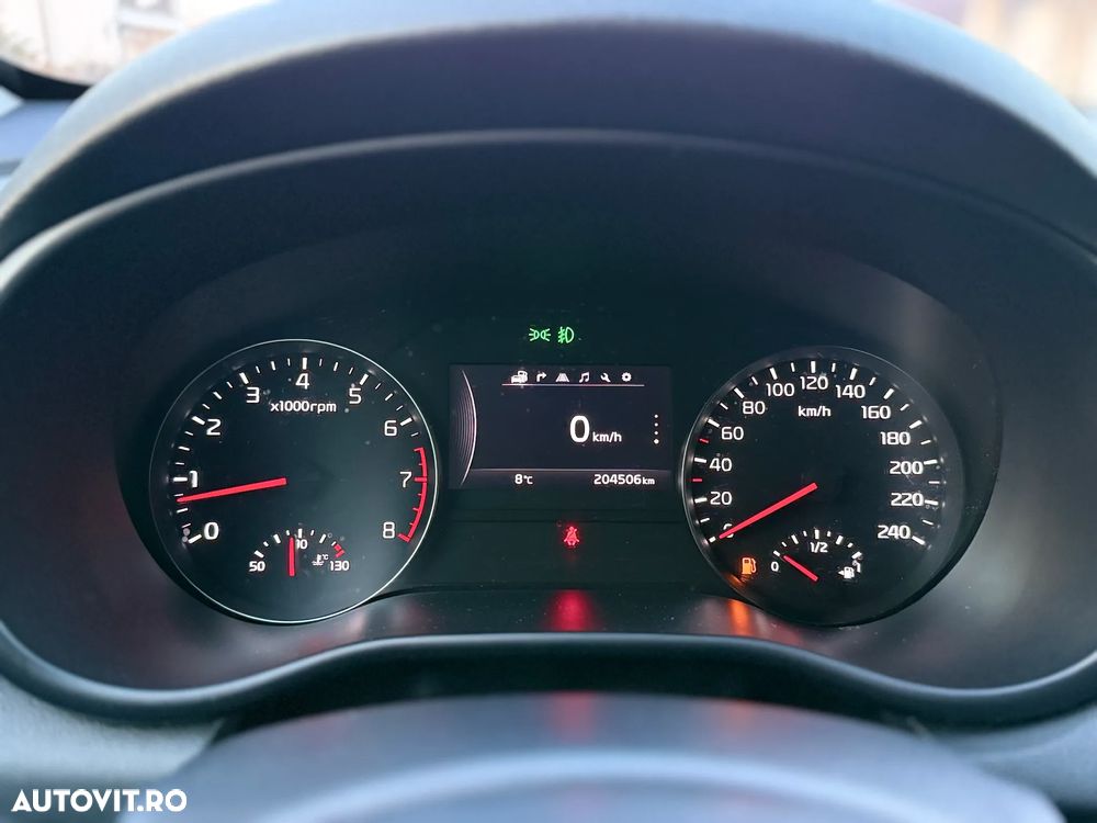 Kia Sportage 1.6 GDI 2WD DREAM-TEAM EDITION - 28