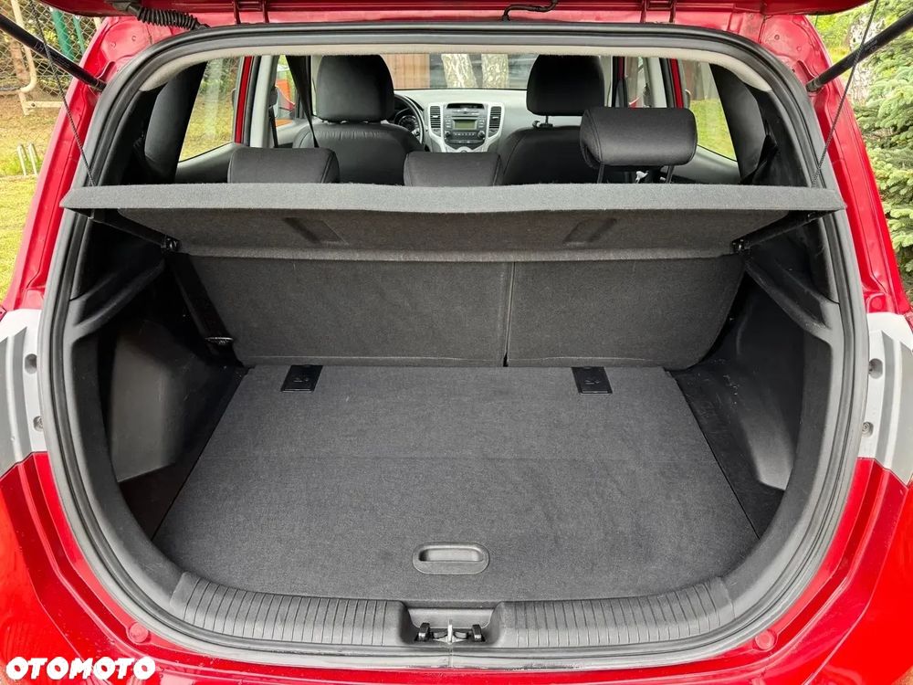 Hyundai ix20 - 8