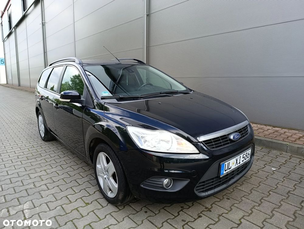Ford Focus 1.6 16V Style+ - 1