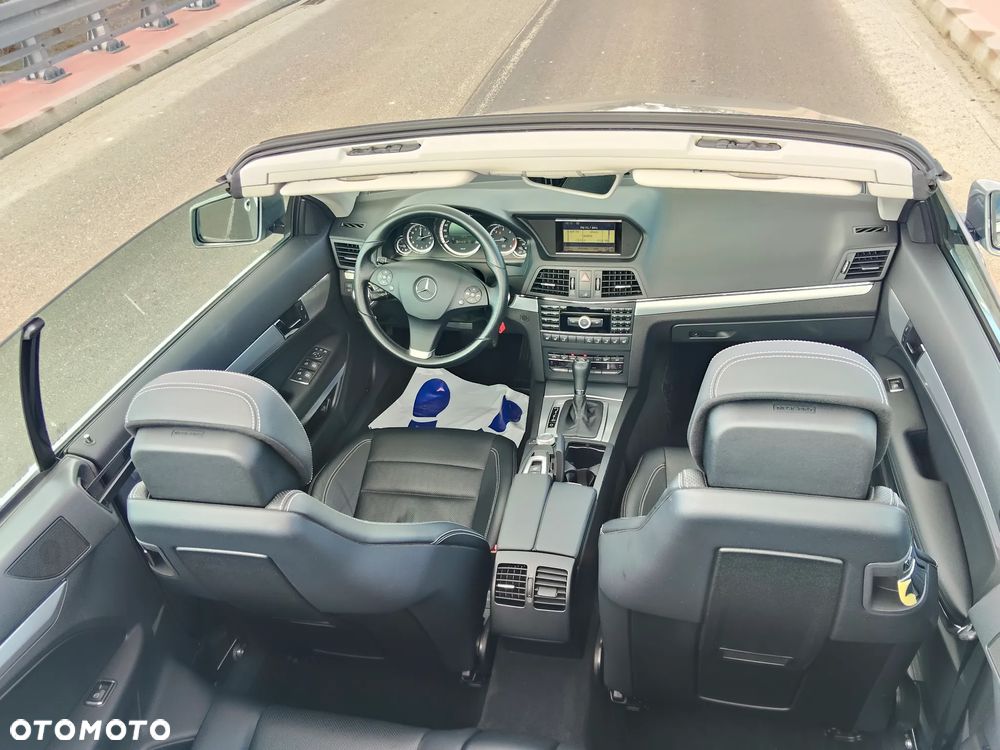 Mercedes-Benz Klasa E 220 CDI DPF BlueEFFICIENCY Automatik Avantgarde - 3