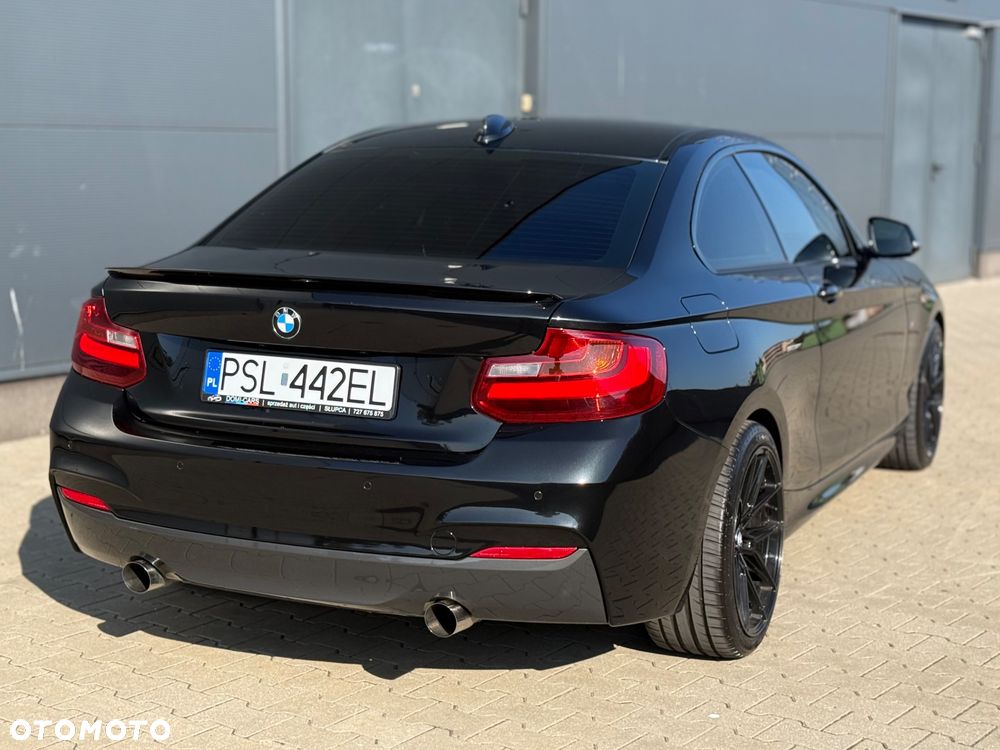 BMW Seria 2 220d - 9