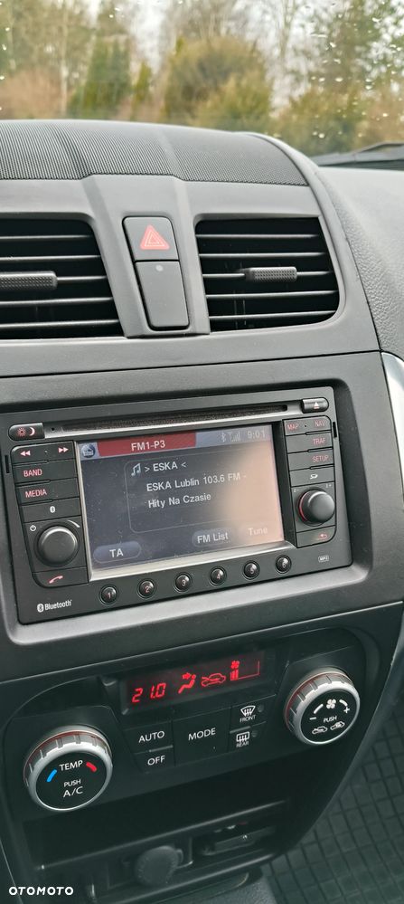 Suzuki SX4 2.0 DDiS Explore 4WD - 11